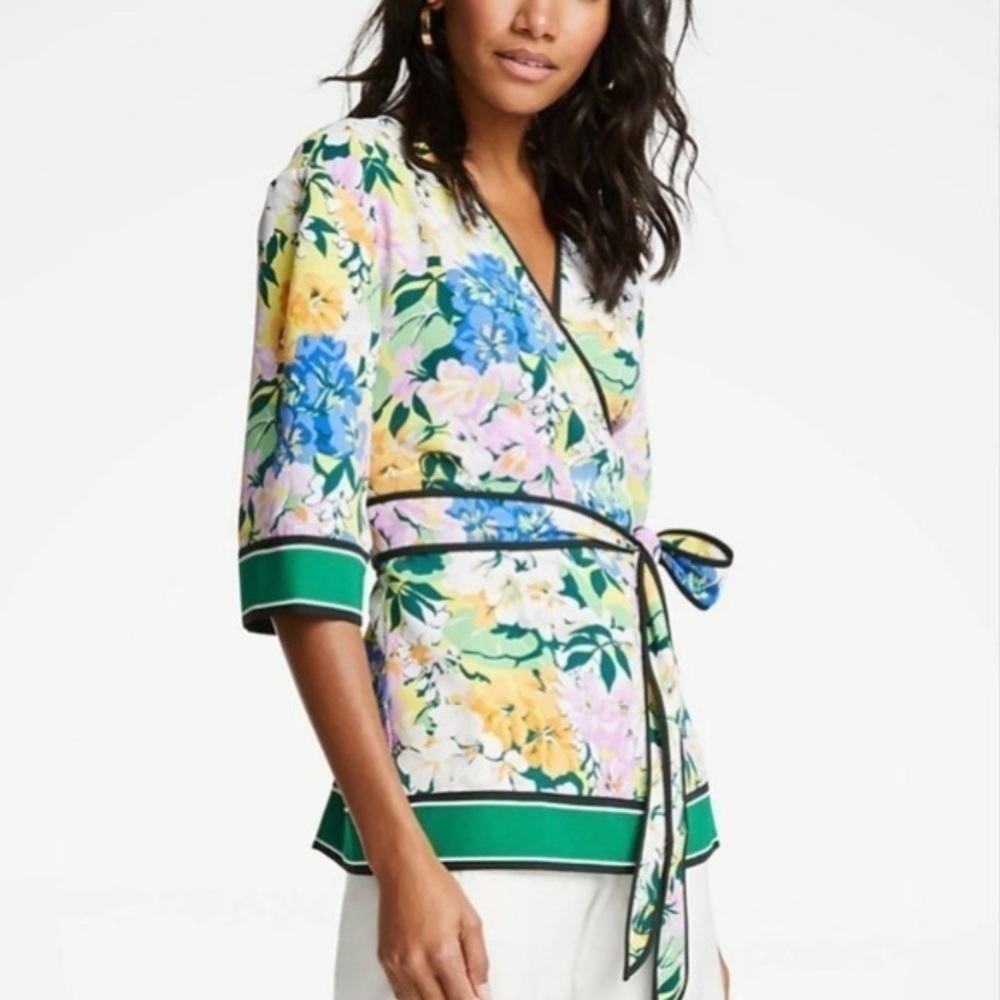 Ann Taylor wrap waist blooming garden kimono top